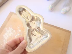 Cottontails Baby Little Kitchen|Bunny Baking|Baking tin - small rabbit