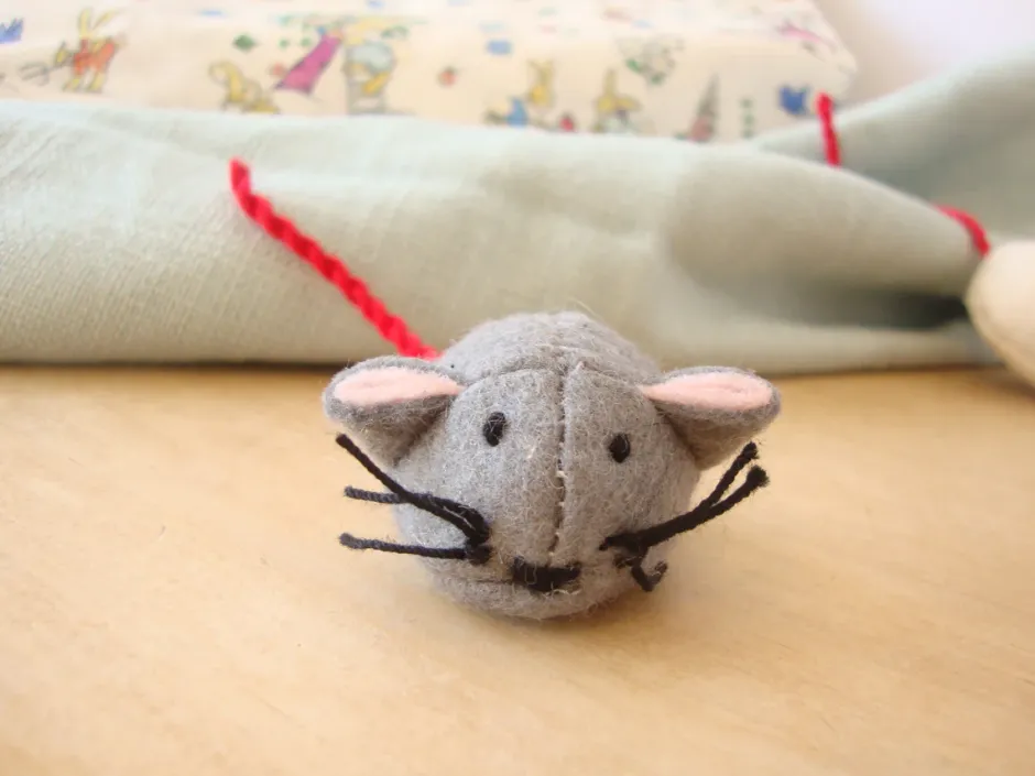 Cottontails Baby Handmade Felt|Handmade little felt mouse - grey