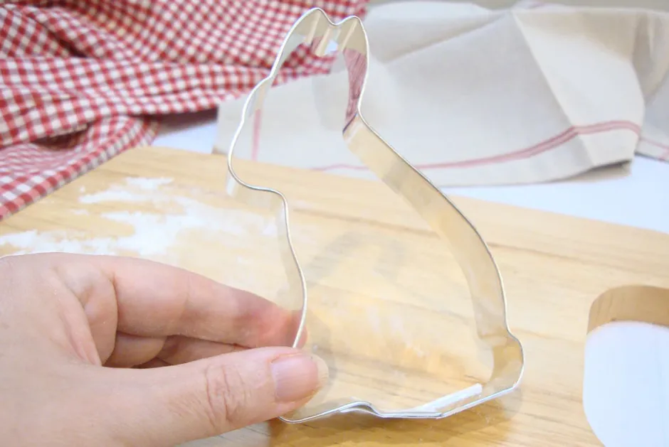 Cottontails Baby Little Kitchen|Bunny Baking|Large biscuit cutter - bunny