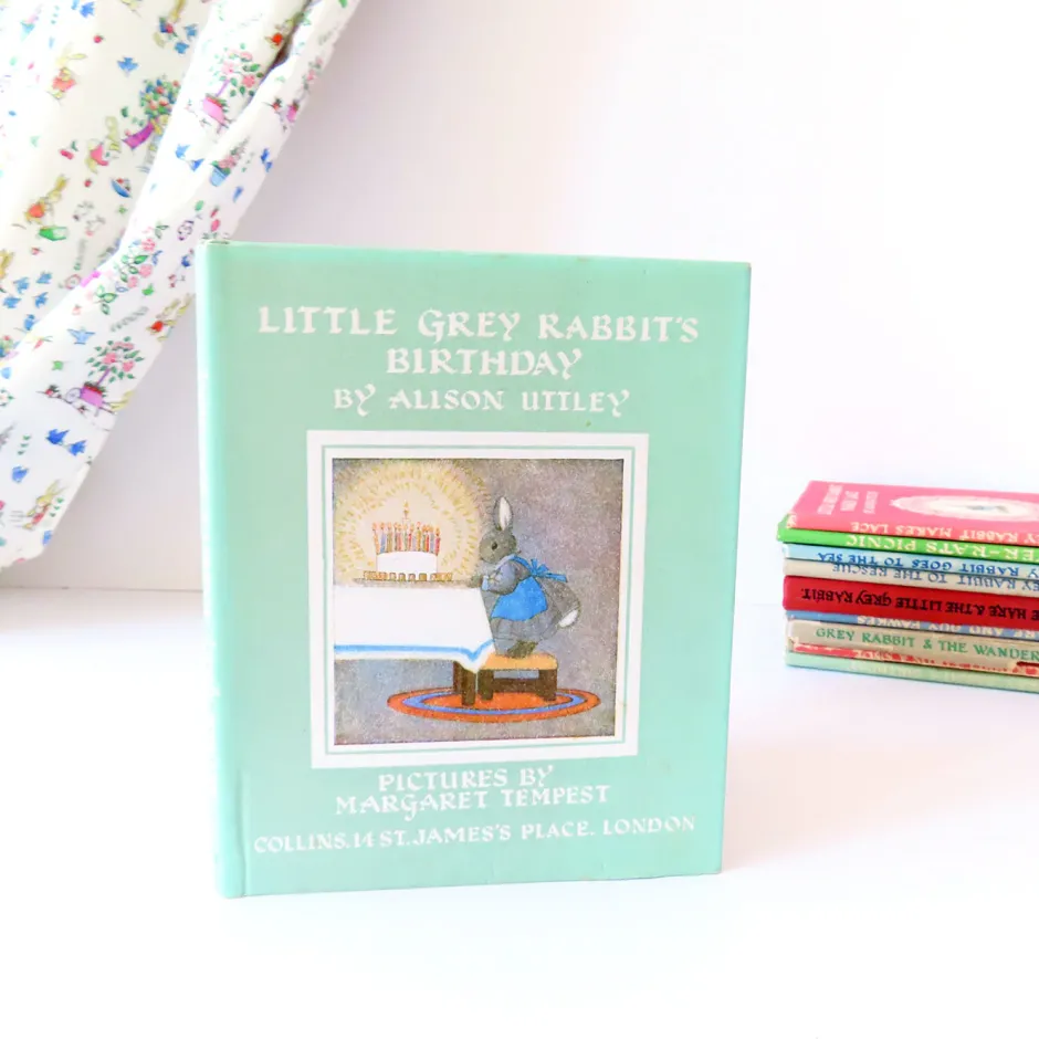 Cottontails Baby Vintage|Vintage Bunnies|VINTAGE book - Little Grey Rabbit's Birthday (1971)
