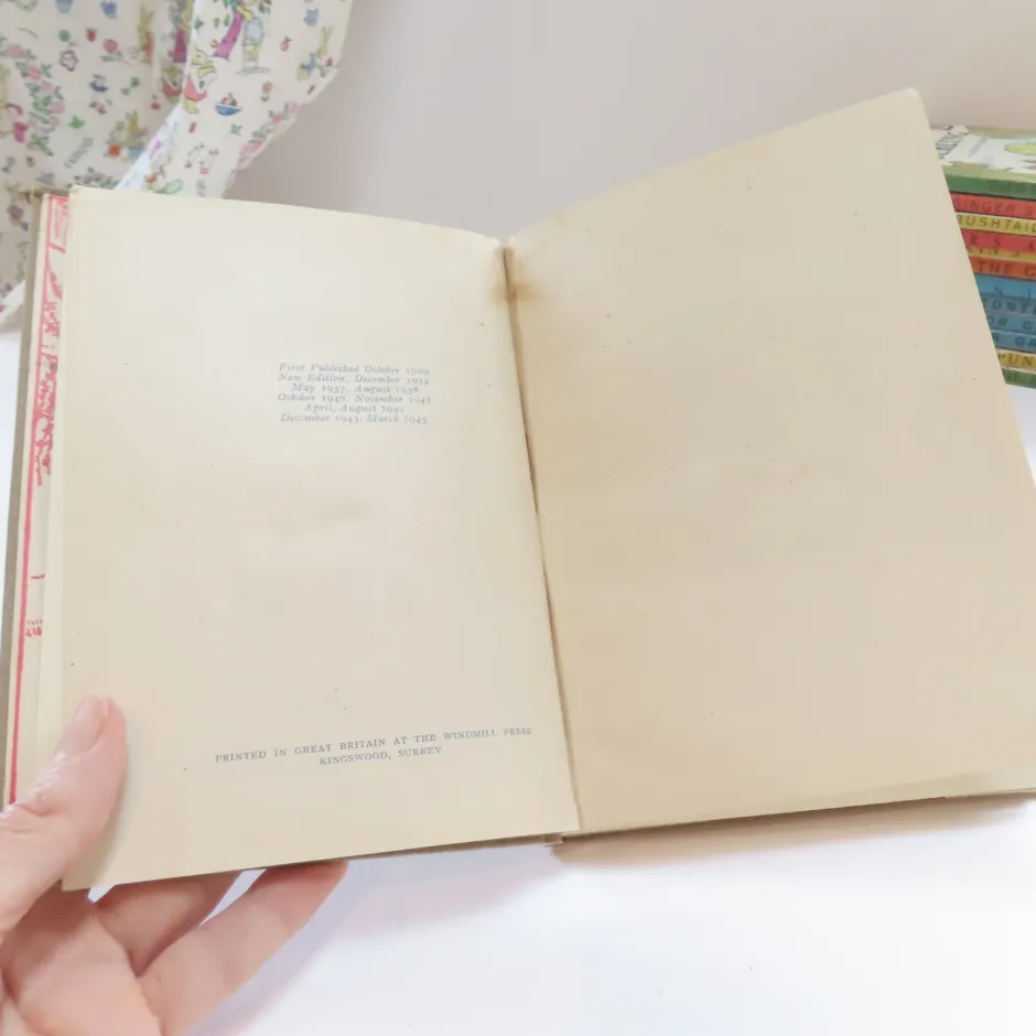 Cottontails Baby Vintage|Vintage Bunnies|VINTAGE book - The Squirrel The Hare and The Little Grey Rabbit (1945)